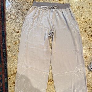 PJ Harlow Jolie silver Satin ankle Pants size XL